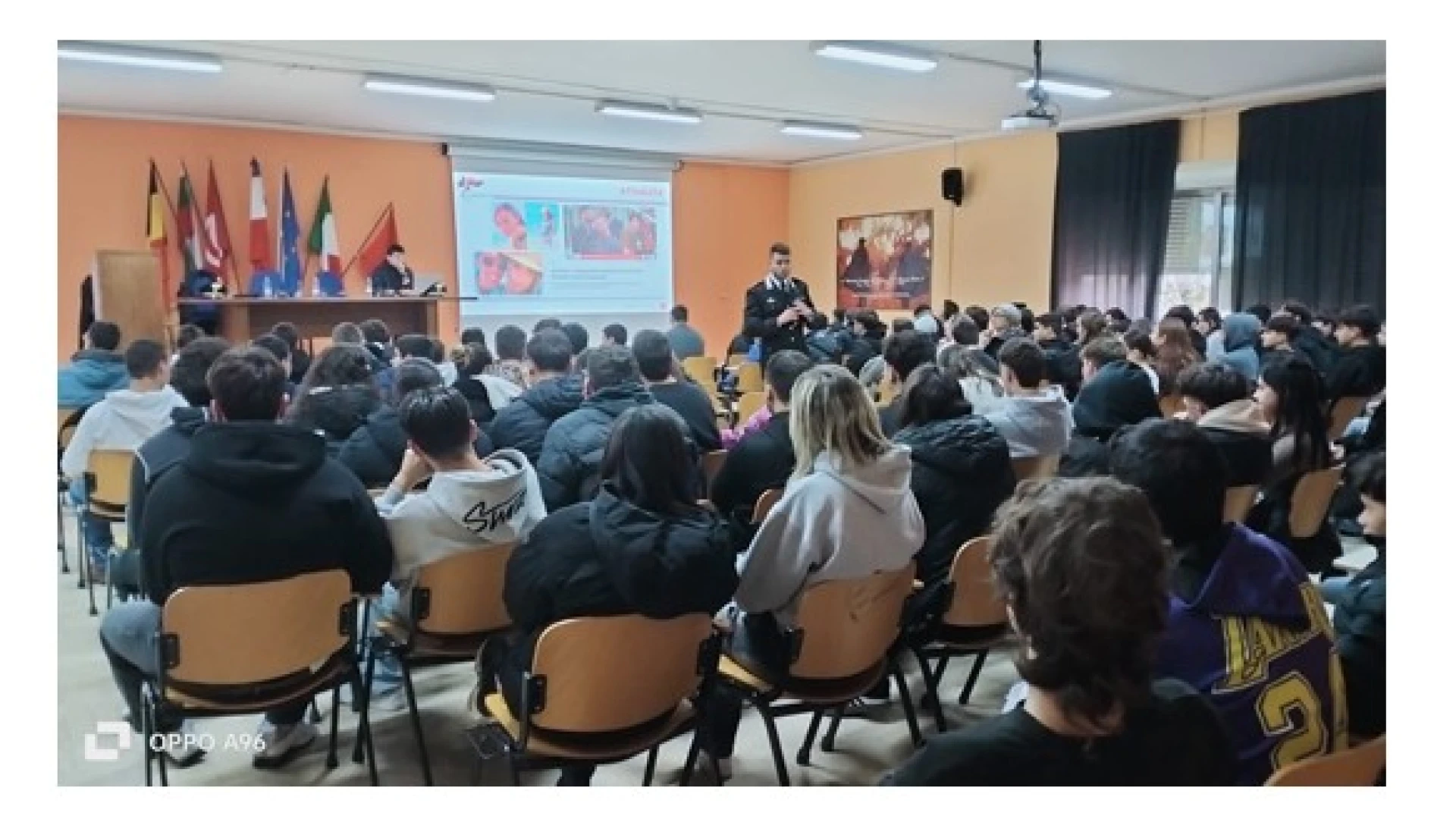 Agnone: incontro sulla violenza di genere promosso dai Carabinieri.